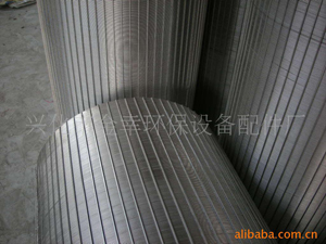 Stainless steel wedge-shaped filter